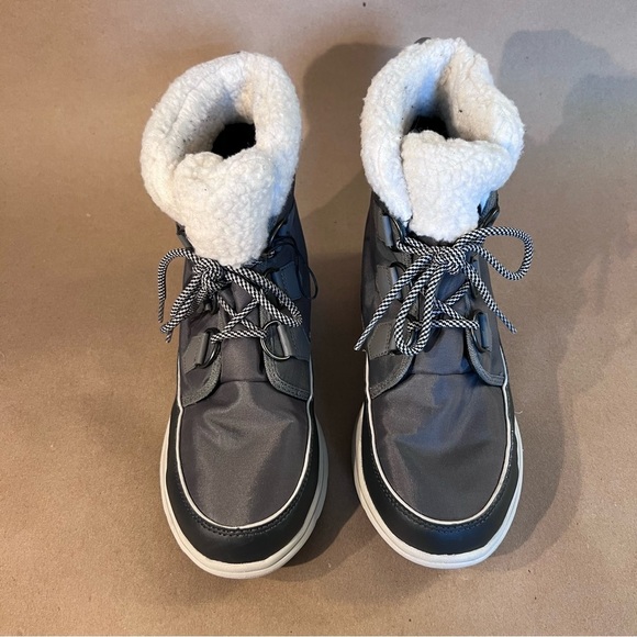 Sorel Explorer Carnival Waterproof Boots with Faux Fur Collar Gray Women US 9.5 - Picture 2 of 11